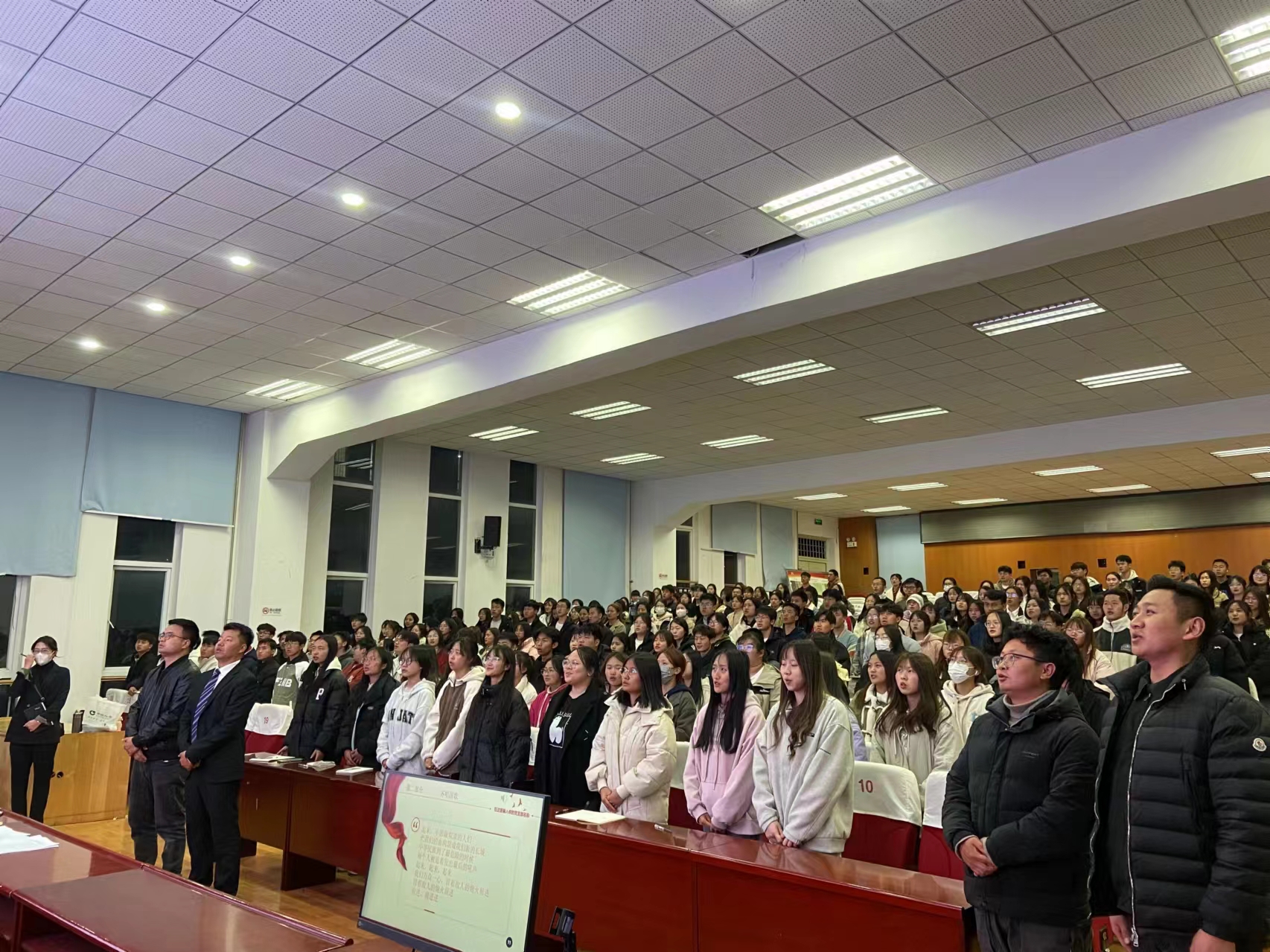 學習雷鋒 薪火相傳 ——校團委組織開展“雷鋒精神我傳承”主題團日活動(圖2)